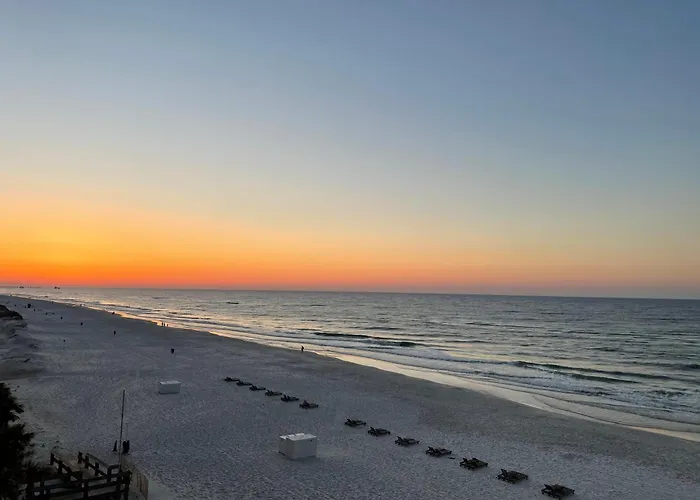 Holiday home Good Vibes Only At Family Friendly, Centrally Located Condo!