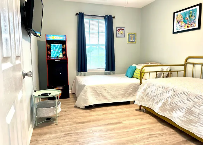 Holiday home Good Vibes Only At Family Friendly, Centrally Located Condo!