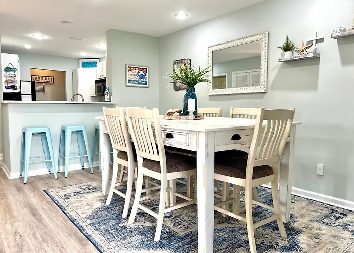 Good Vibes Only At Family Friendly, Centrally Located Condo! Holiday home *