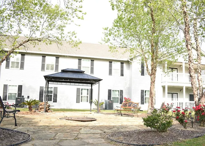 Good Vibes Only At Family Friendly, Centrally Located Condo!